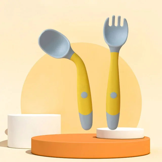 Cuillère en silicone pour ensemble d'ustensiles pour bébé