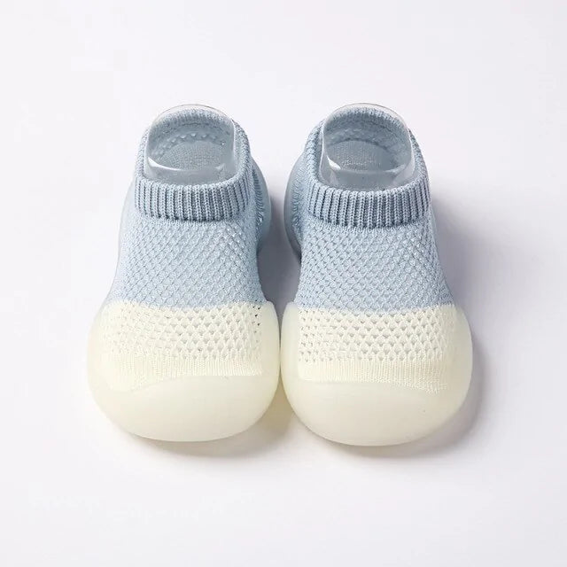 Premières chaussures pour bébé